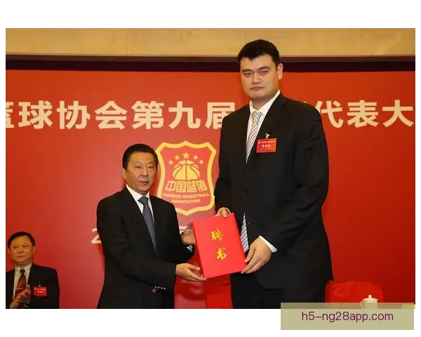 压力太大篮协主席更衣室落泪